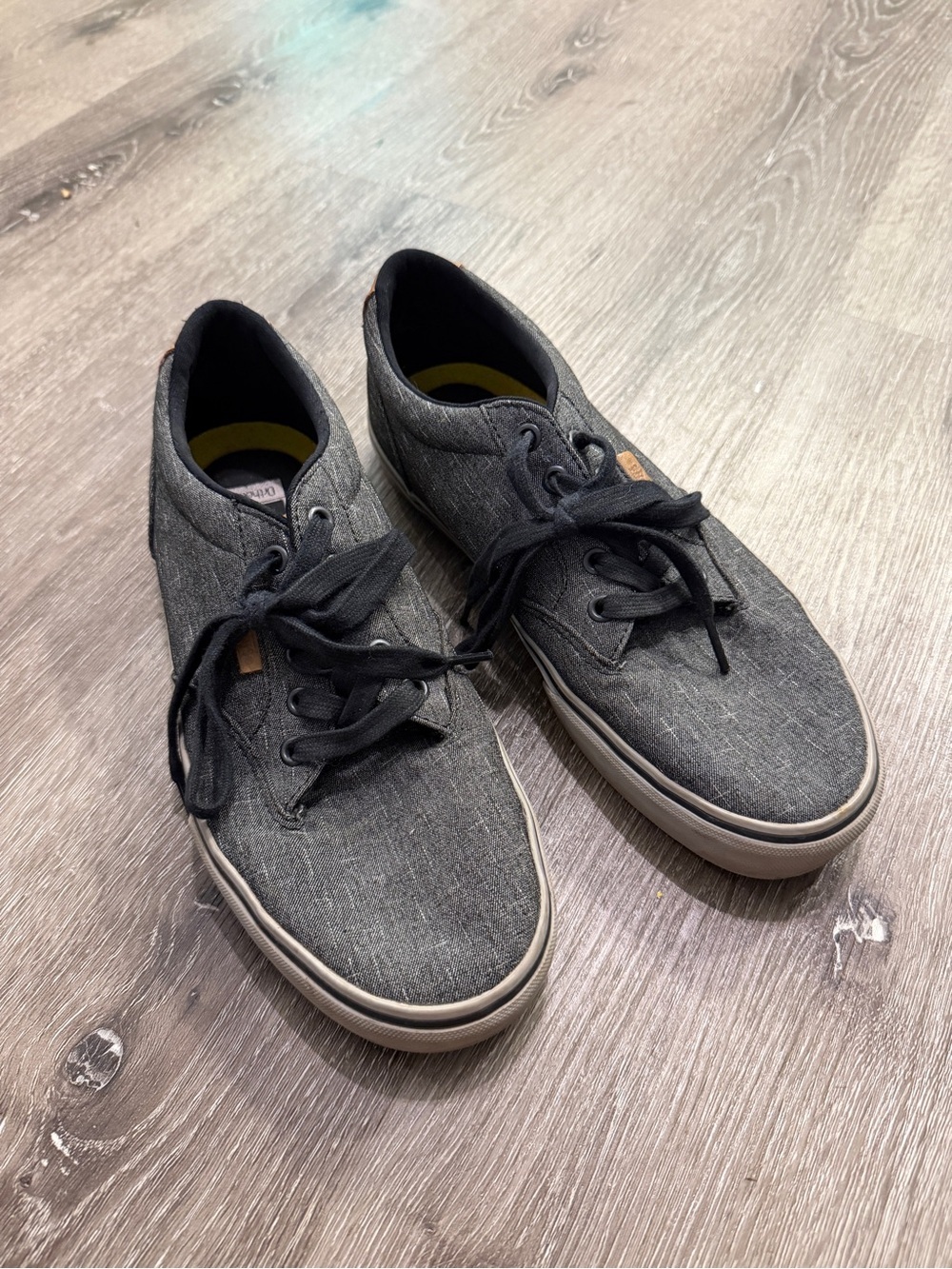 Vans Men’s Low-Top Sneakers in Charcoal